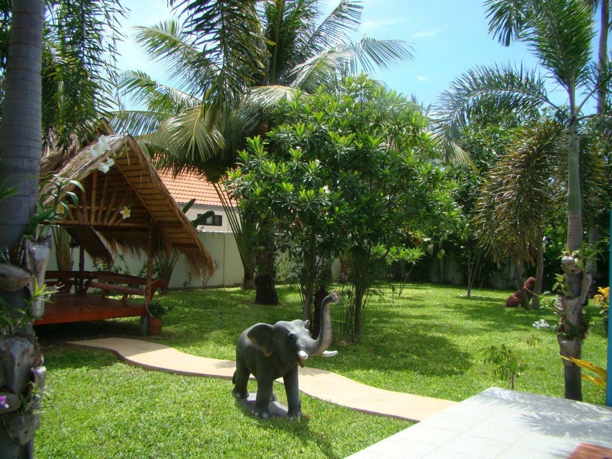 Leelawadee Villa Pran Buri Exterior foto